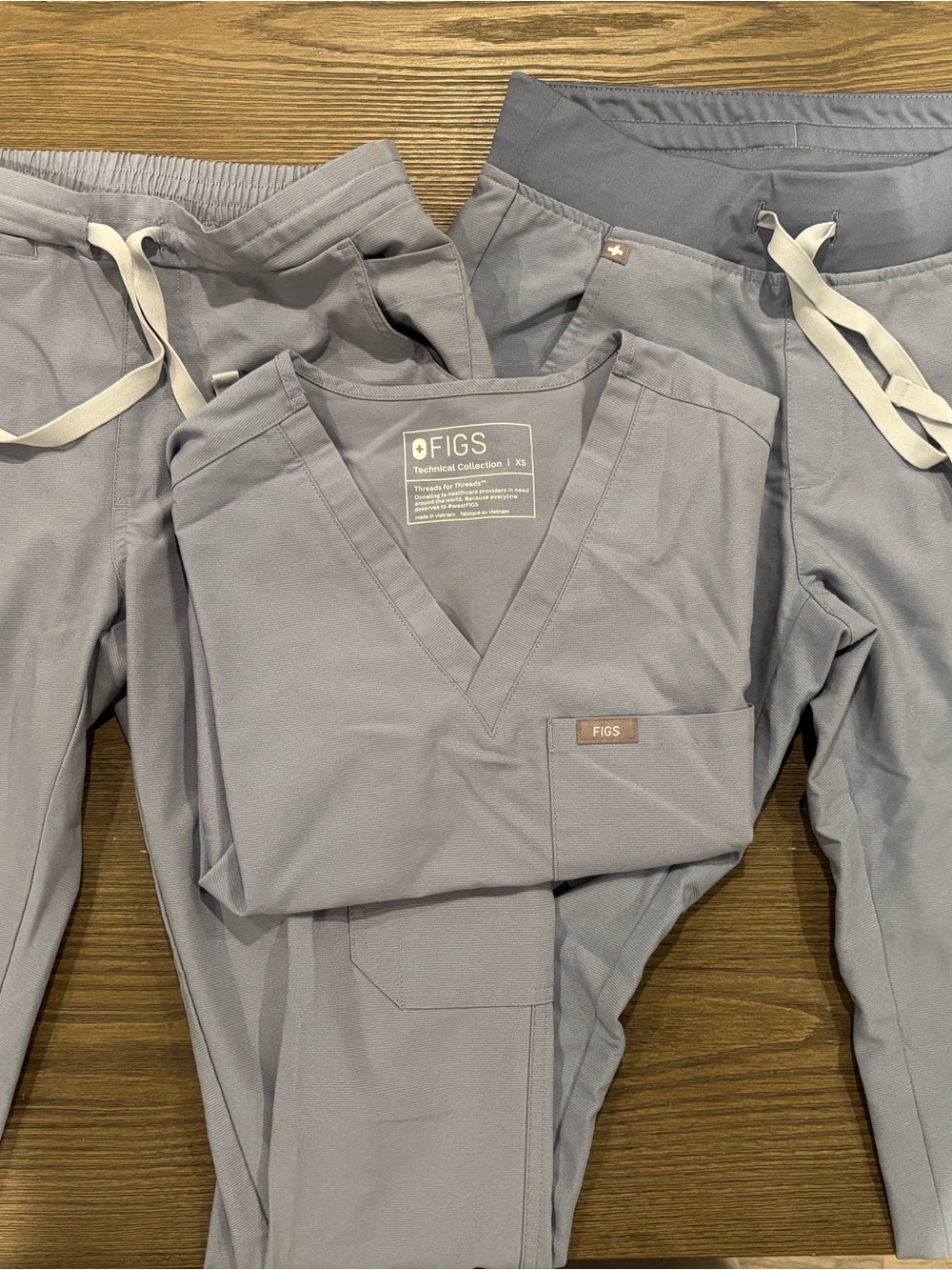 FIGS Vapor Blue 3-Piece Scrub Bundle Catarina XS + Yola/Zamora XXS tall